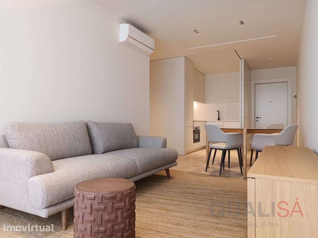 Apartamento T1 novo equipado, mobilado e com terraço, no centro his... - Grande imagem: 5/38