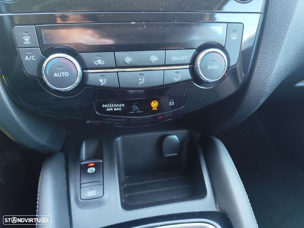 Nissan Qashqai 1.5 dCi Acenta - 12