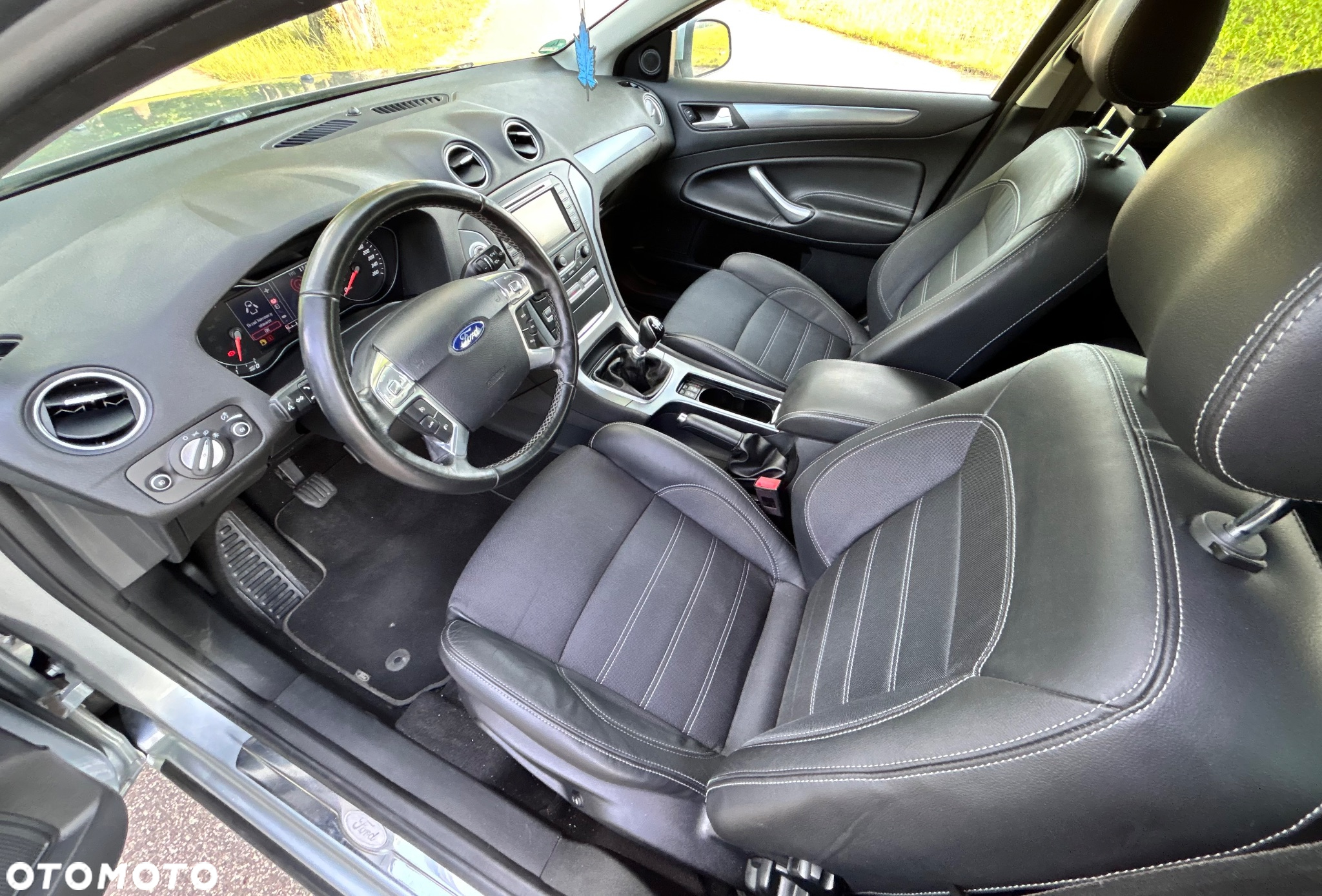 Ford Mondeo 2.0 TDCi Titanium - 18