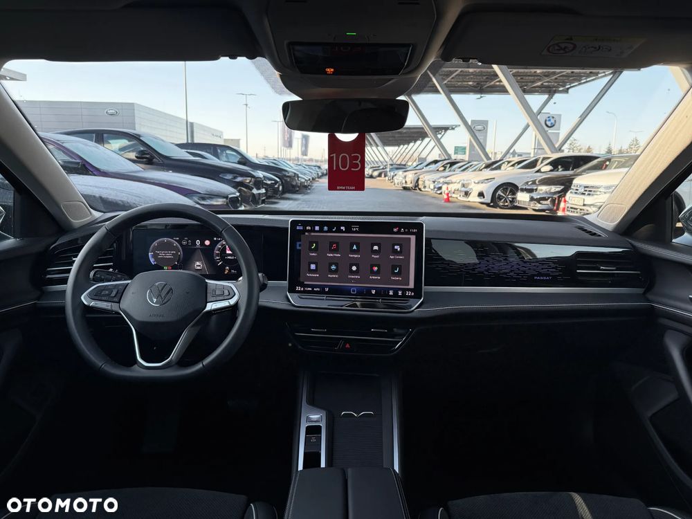Volkswagen Passat Variant 2.0 TDI SCR Business Plus DSG - 29