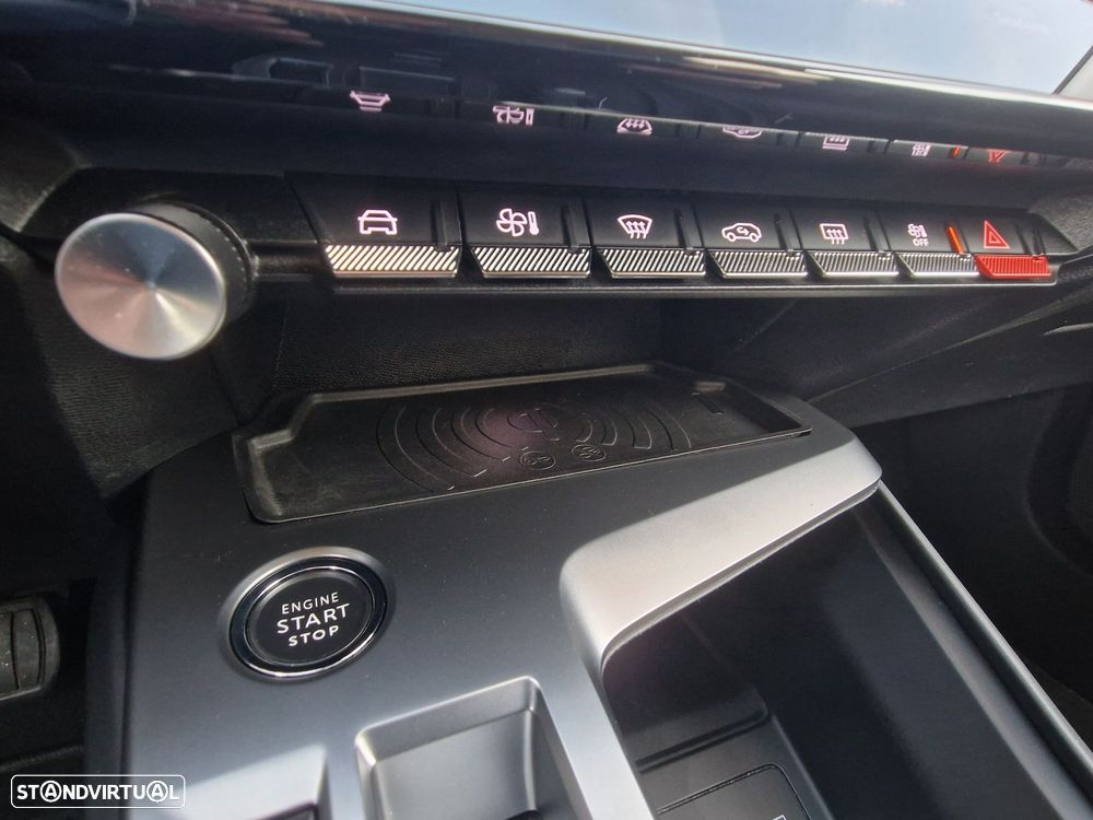 Peugeot 308 SW 1.2 PureTech Allure Pack EAT8 - 25