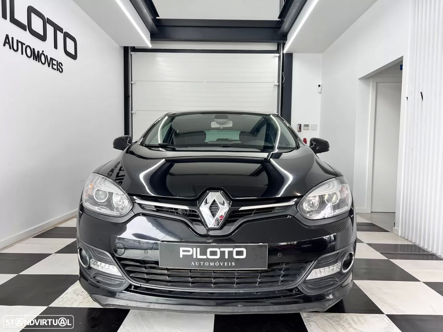 Renault Mégane Coupe 1.6 dCi Limited SS - 4