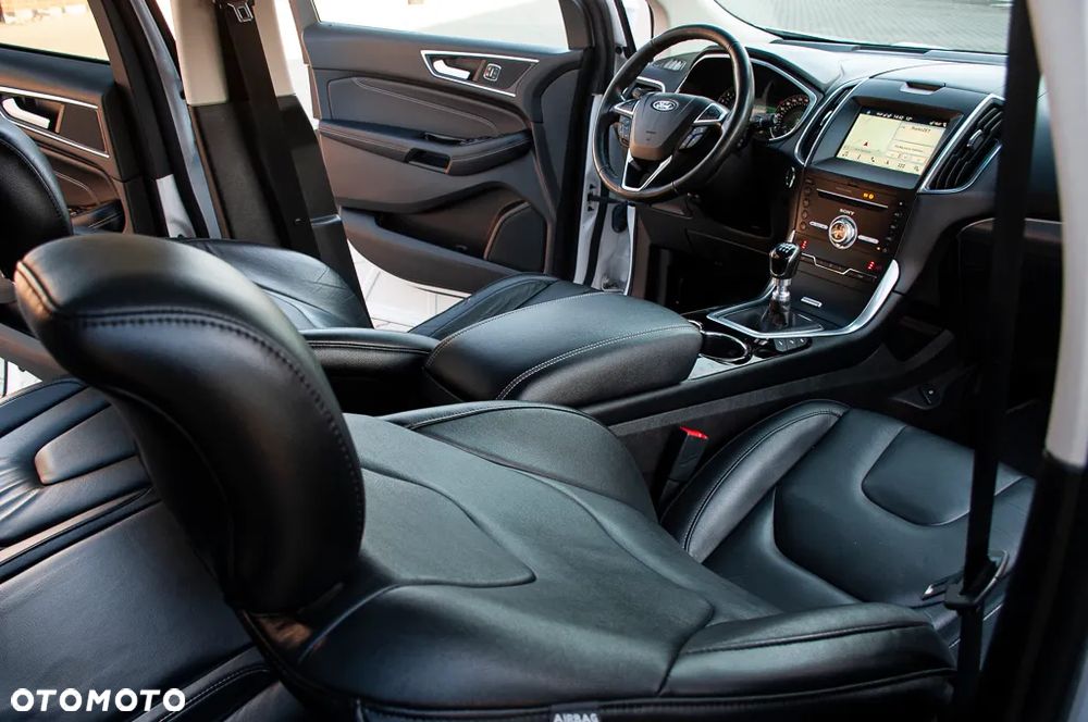 Ford Edge 2.0 TDCi 4x4 Titanium - 5