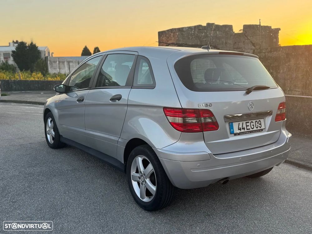 Mercedes-Benz B 150 BlueEFFICIENCY - 3