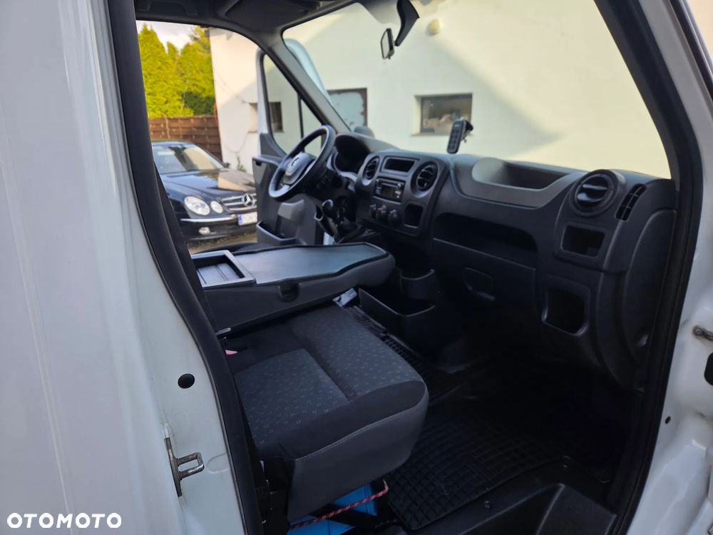 Opel Movano - 28