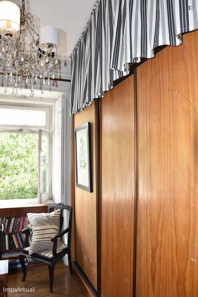 Quarto - localizado em Alcântara Lisbon - Grande imagem: 4/15