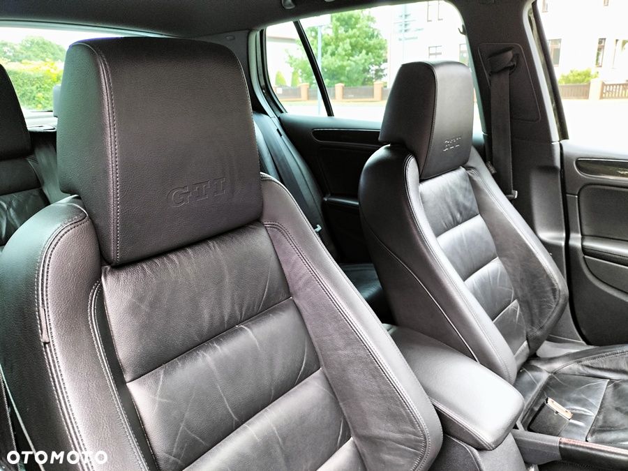 Volkswagen Golf 2.0 GTI DSG - 20