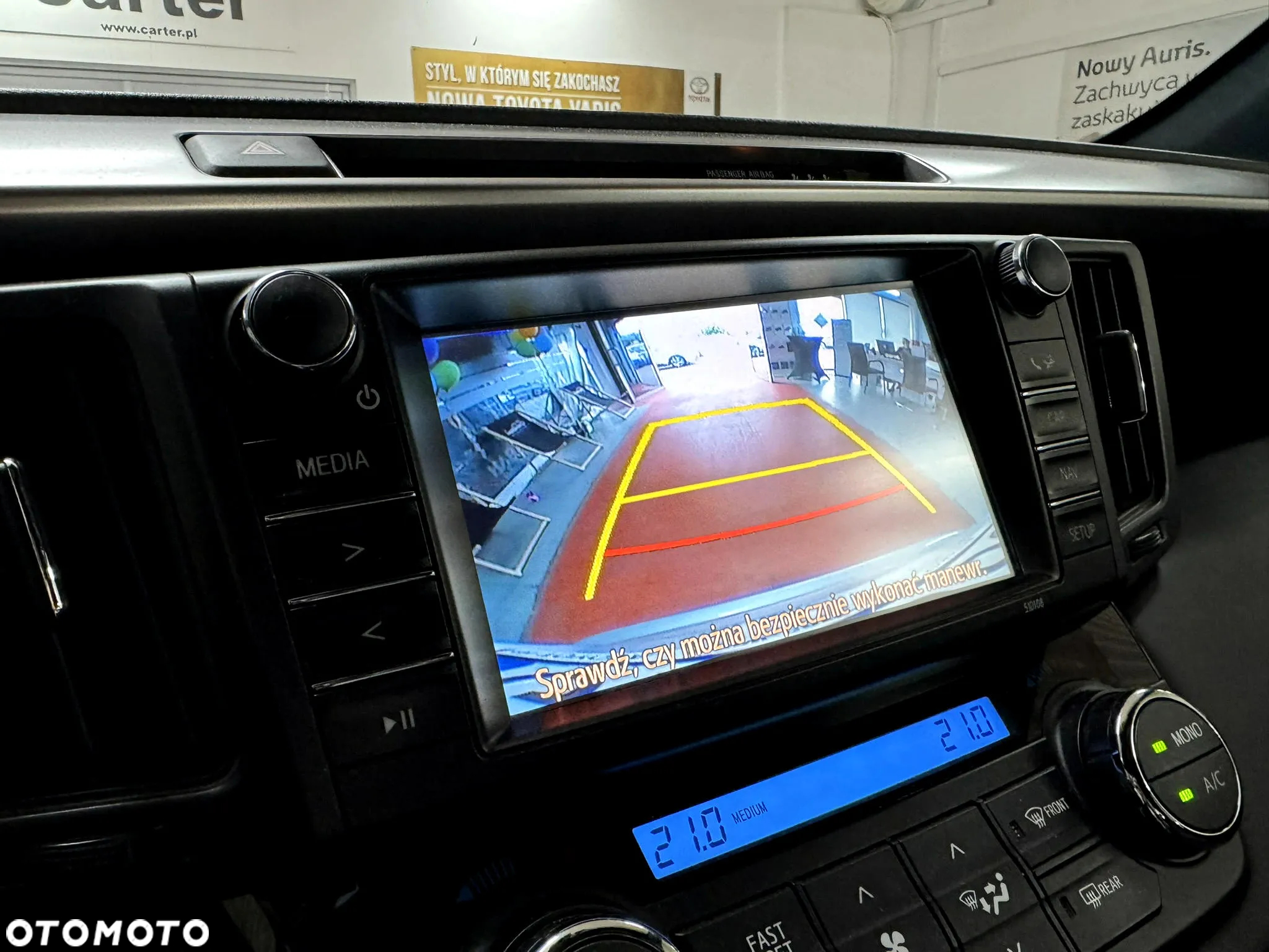 Toyota RAV4 Hybrid Selection 4x4 - 27