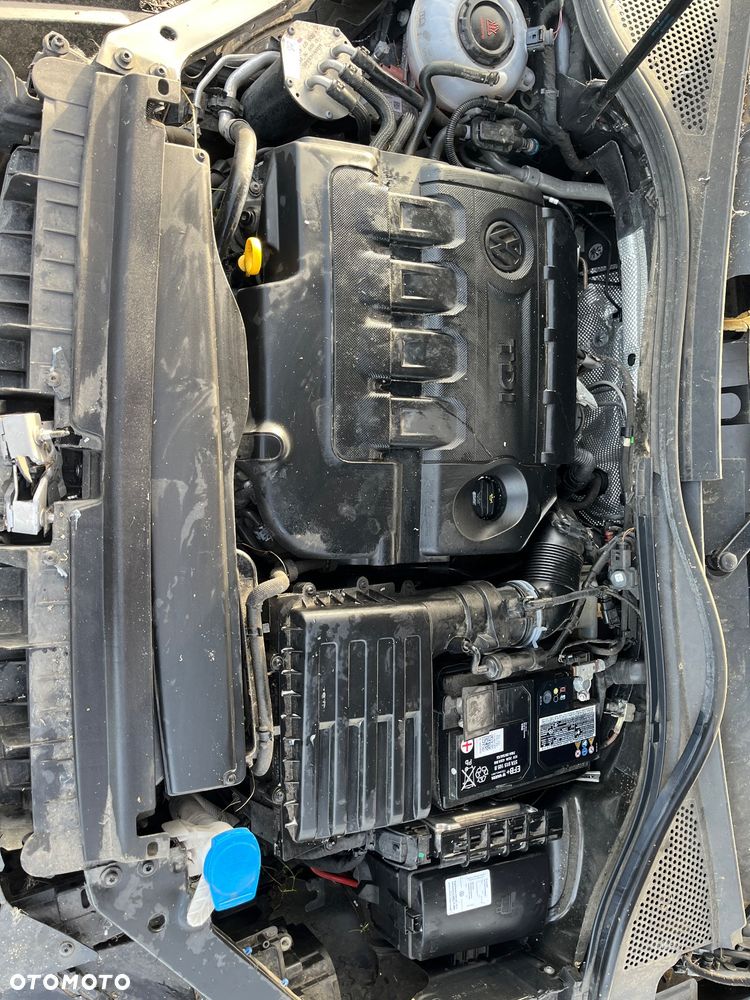 Volkswagen Tiguan ver-2-0-tdi-r--line-dsg - 2