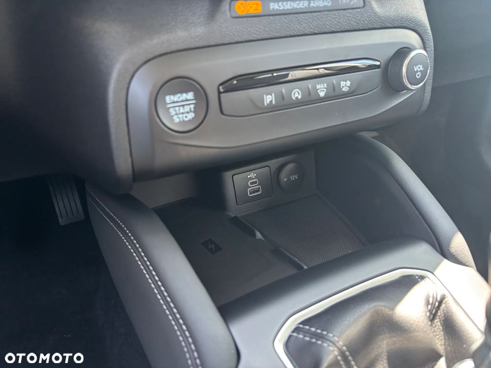 Ford Focus 1.0 EcoBoost mHEV Titanium X - 20