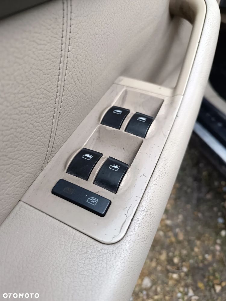 Audi A6 ver-a6-2-5-tdi - 14