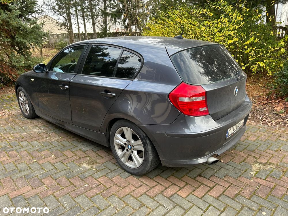 BMW Seria 1 - 1
