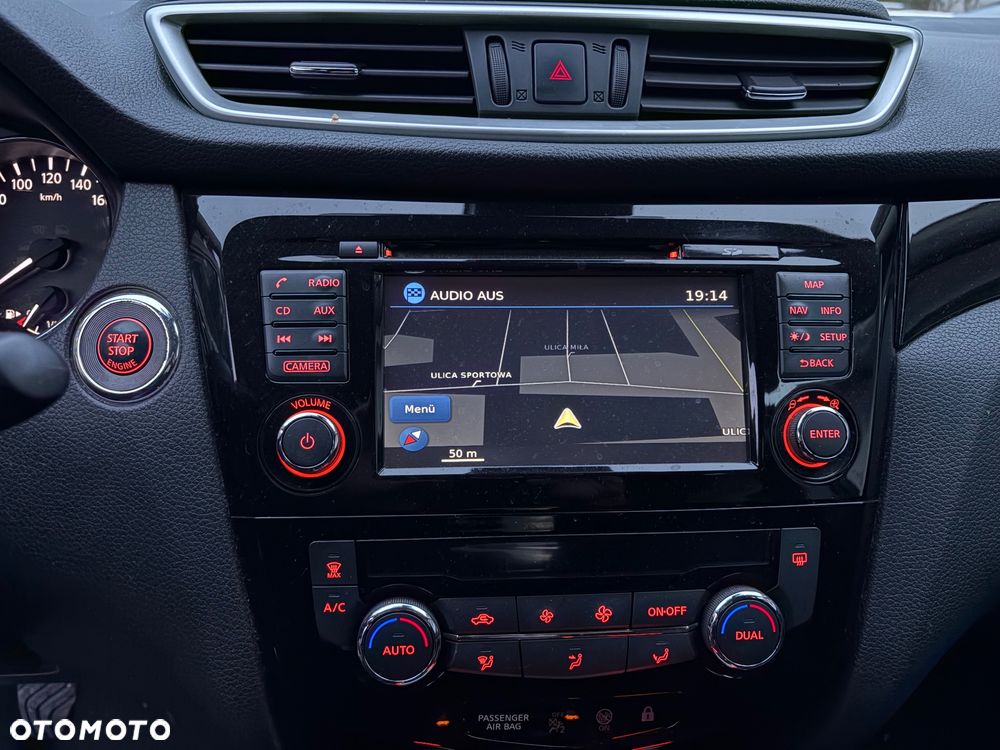 Nissan Qashqai 1.6 DIG-T N-Vision - 15