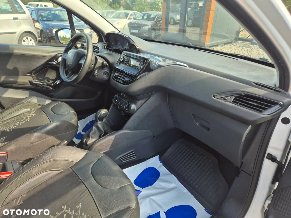 Peugeot 208 1.4 HDi Business Line - 17