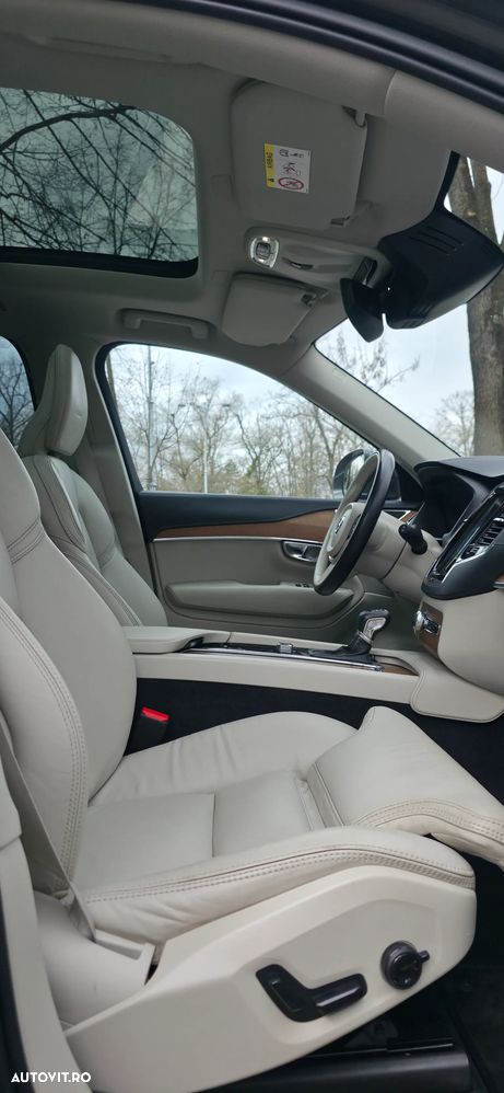 Volvo XC 90 D5 AWD Geartronic Inscription - 9