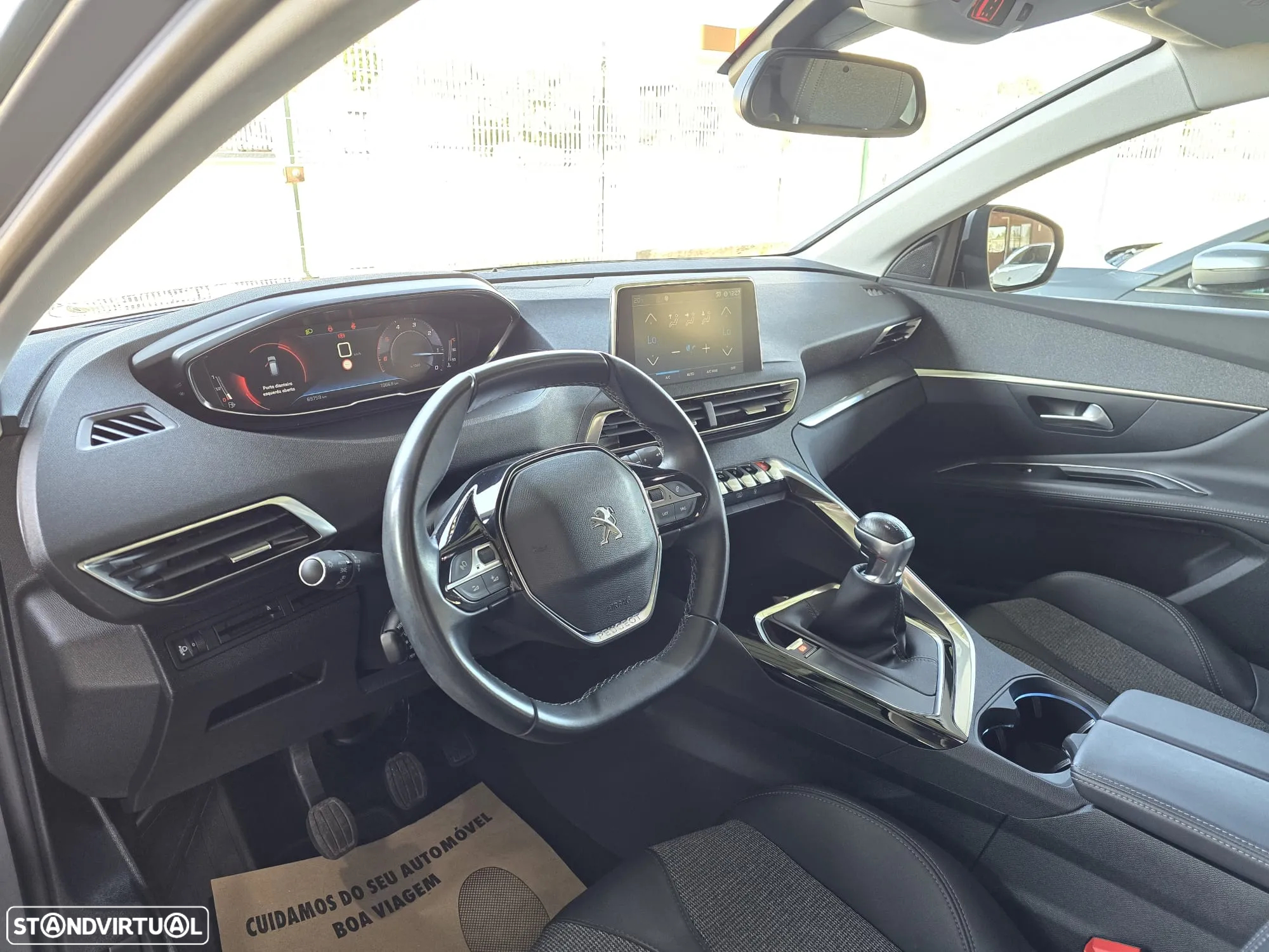 Peugeot 3008 1.5 BlueHDi Allure - 15