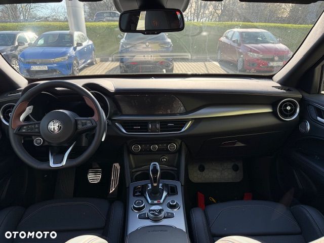 Alfa Romeo Stelvio 2.0 Turbo Intensa Q4 - 9