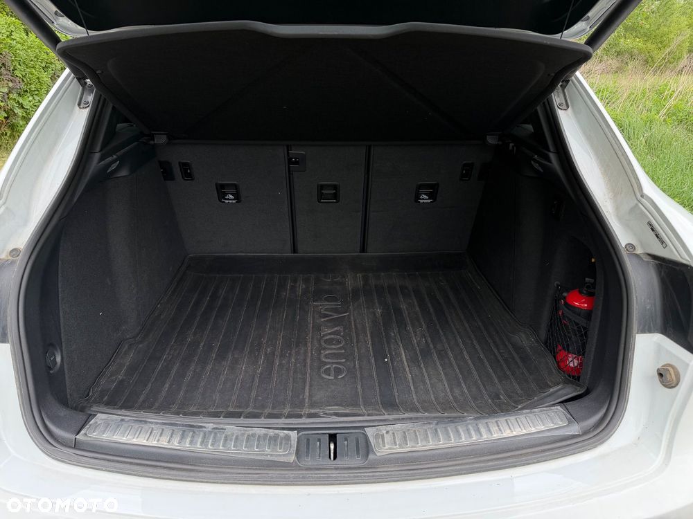 Porsche Macan Standard - 4