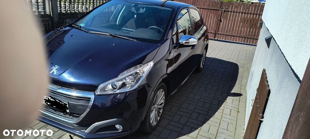 Peugeot 208 1.2 PureTech Style - 3