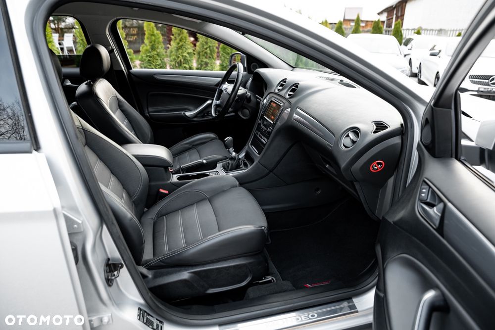 Ford Mondeo 2.0 TDCi Trend - 24