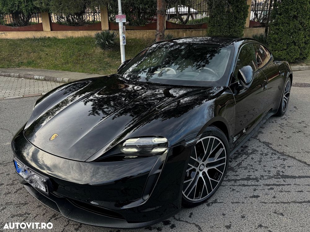 Porsche Taycan - 1
