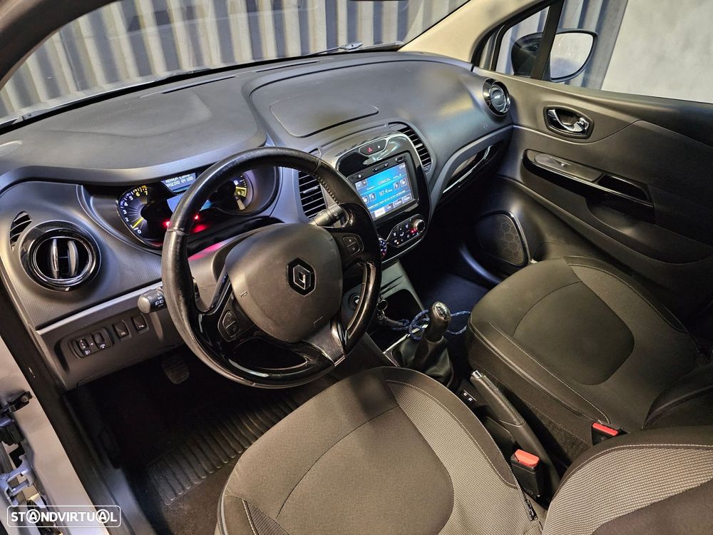 Renault Captur 0.9 TCE Exclusive - 9