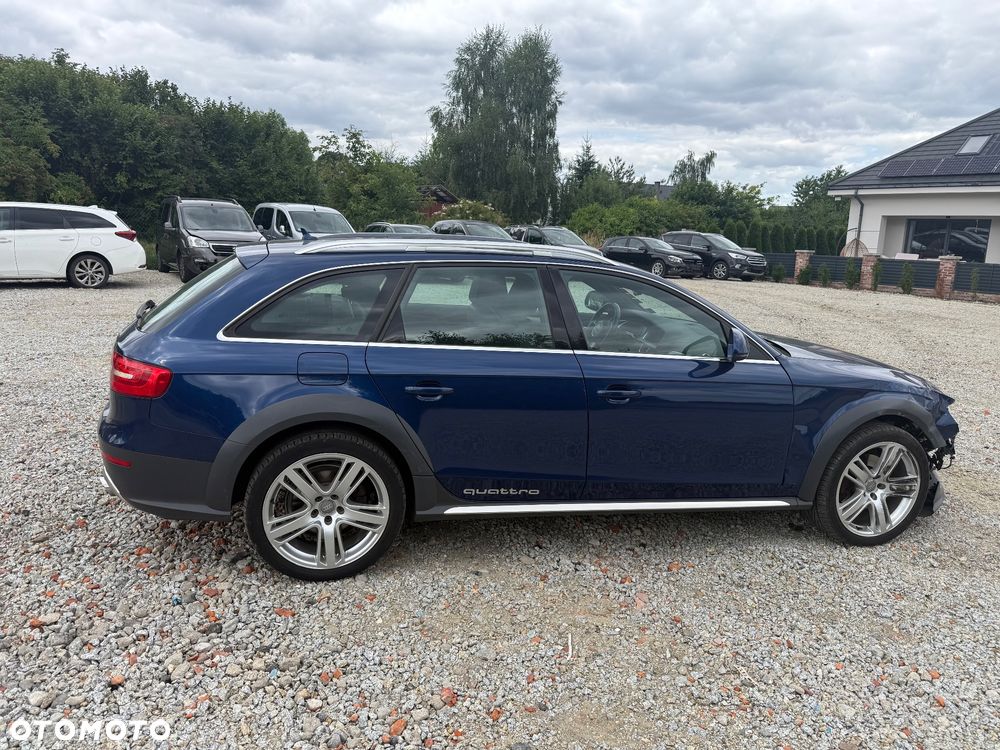 Audi A4 Allroad 3.0 TDI DPF S tronic - 4