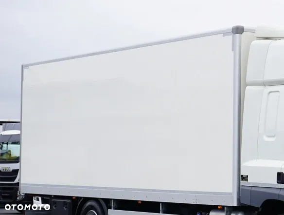 DAF ZABUDOWA / KONTENER / ROLETA / DŁ. 7,7 M - 6