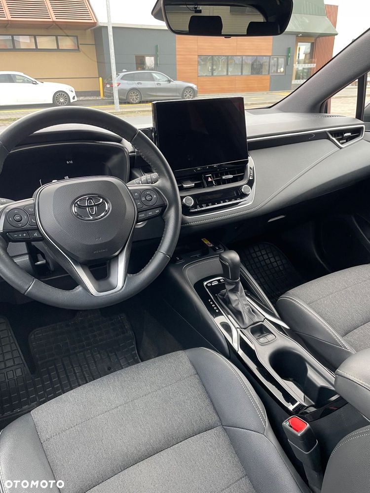 Toyota Corolla - 9