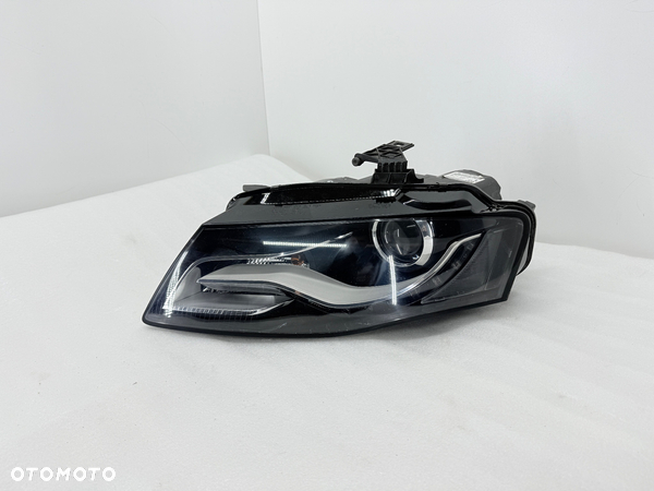 Lampa przednia lewa Audi A4  B8 8K BI XENON LED
