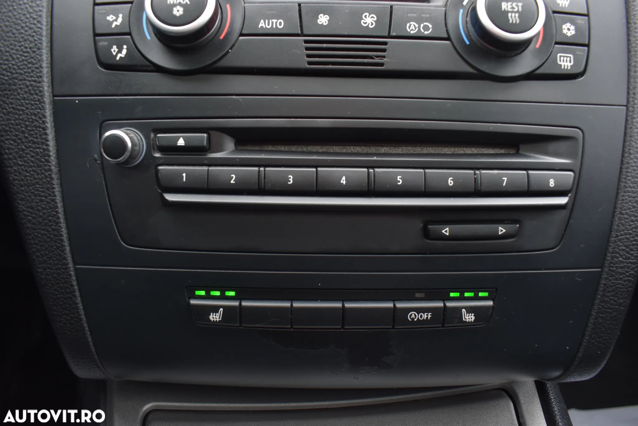 BMW Seria 1 116i - 12