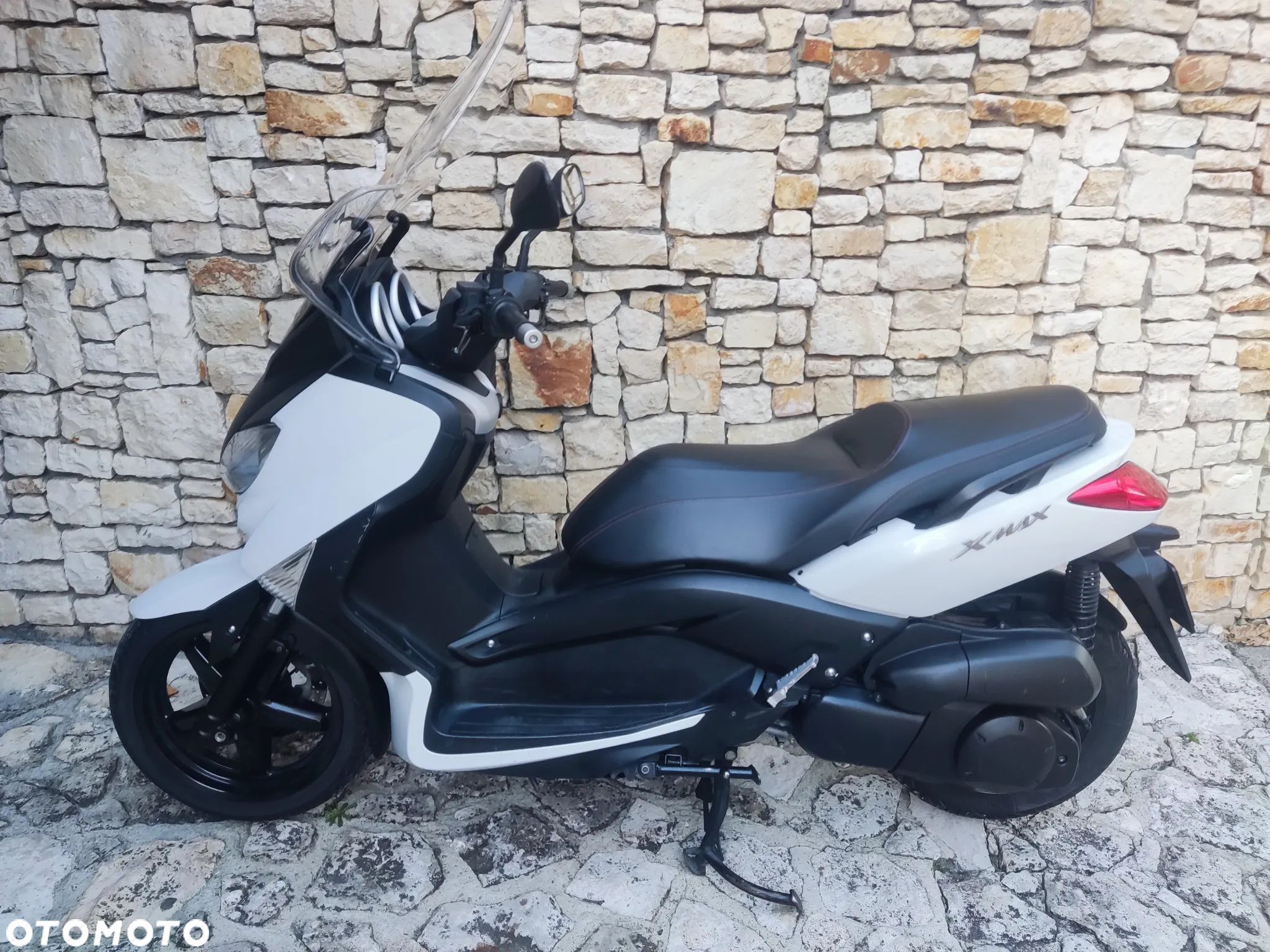 Yamaha X-max - 1