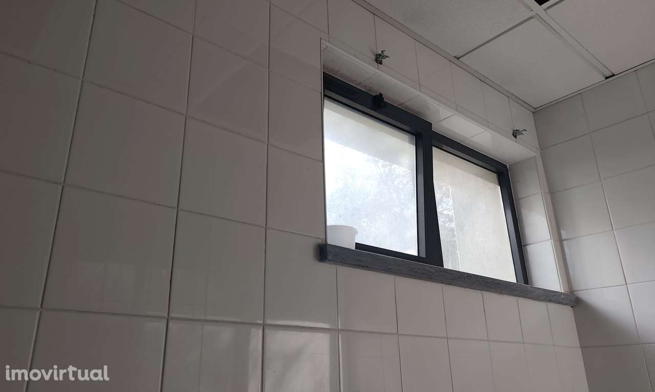 Loja  Venda em Torres Novas (São Pedro), Lapas e Ribeira Branca,Torres - Grande imagem: 3/16