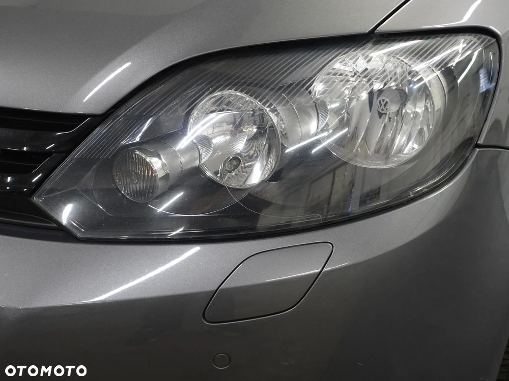 Volkswagen Golf Plus 1.6 TDI DPF MATCH - 14