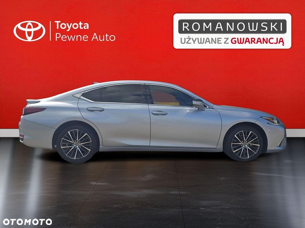 Lexus ES 300h Business Edition - 6