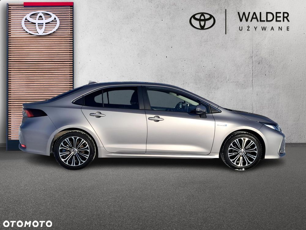 Toyota Corolla 1.8 Hybrid Comfort - 4