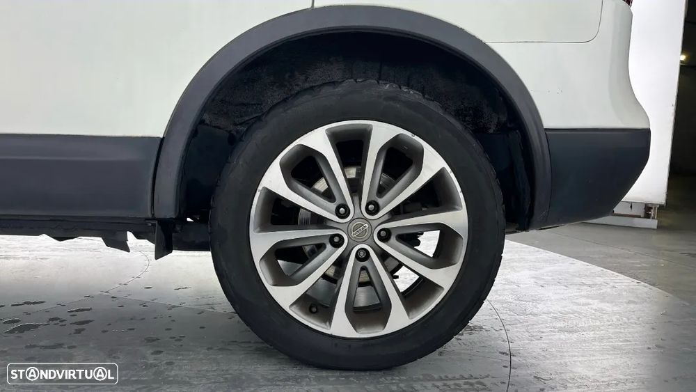 Nissan Qashqai +2 1.5 dCi Tekna Premium 17 - 14