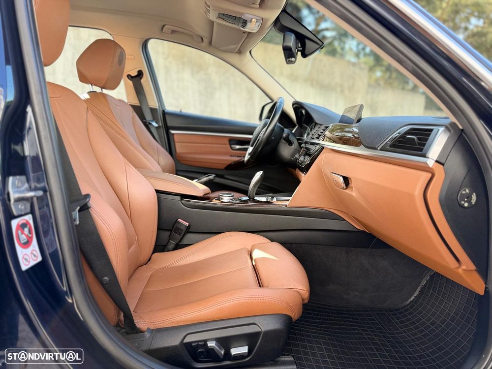 BMW 330 e iPerformance Line Luxury - 32
