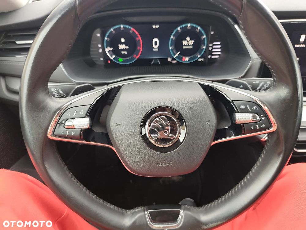 Skoda Octavia 2.0 TDI DSG Edition - 17