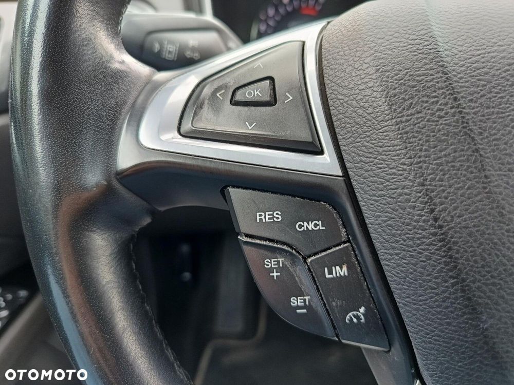 Ford Mondeo 2.0 EcoBlue Titanium - 20