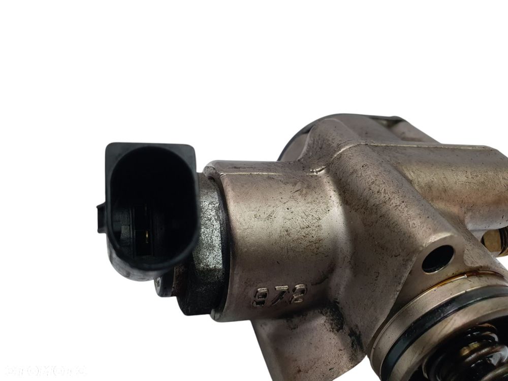 POMPA PALIWA Audi A8 S8 D3 5.2 V10 BSM 06-10r - 9