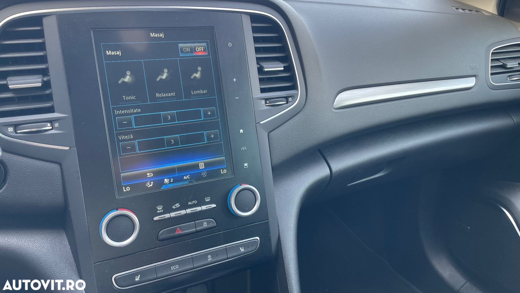 Renault Megane ENERGY dCi 110 EDC BOSE EDITION - 30
