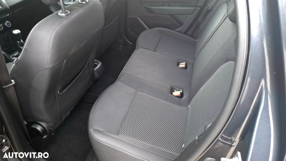 Dacia Duster 1.6 SCe Comfort - 21