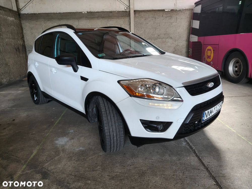 Ford Kuga 2.0 TDCi Titanium - 3