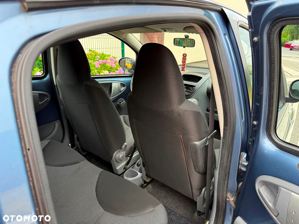 Toyota Aygo 1.0 VVT-i Active - 24