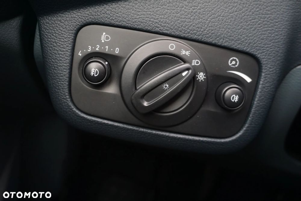 Ford C-MAX 1.6 TDCi Titanium - 20
