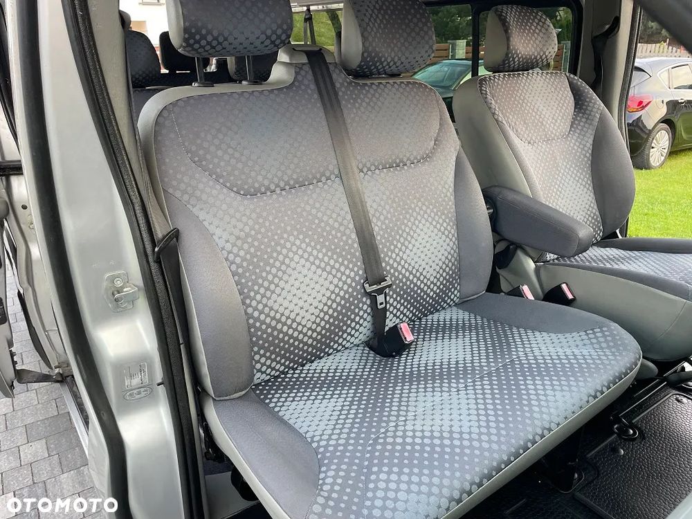 Renault Trafic L1H1 Passenger Lux - 17