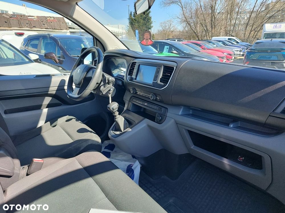 Peugeot Expert - 8