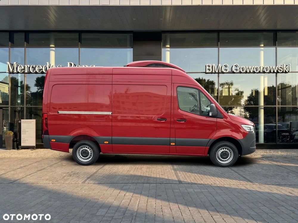 Mercedes-Benz Sprinter 317 - 6