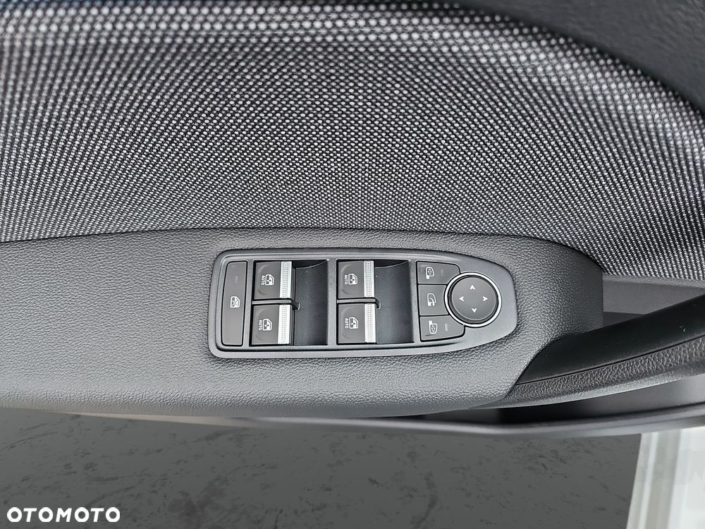 Renault Symbioz - 12